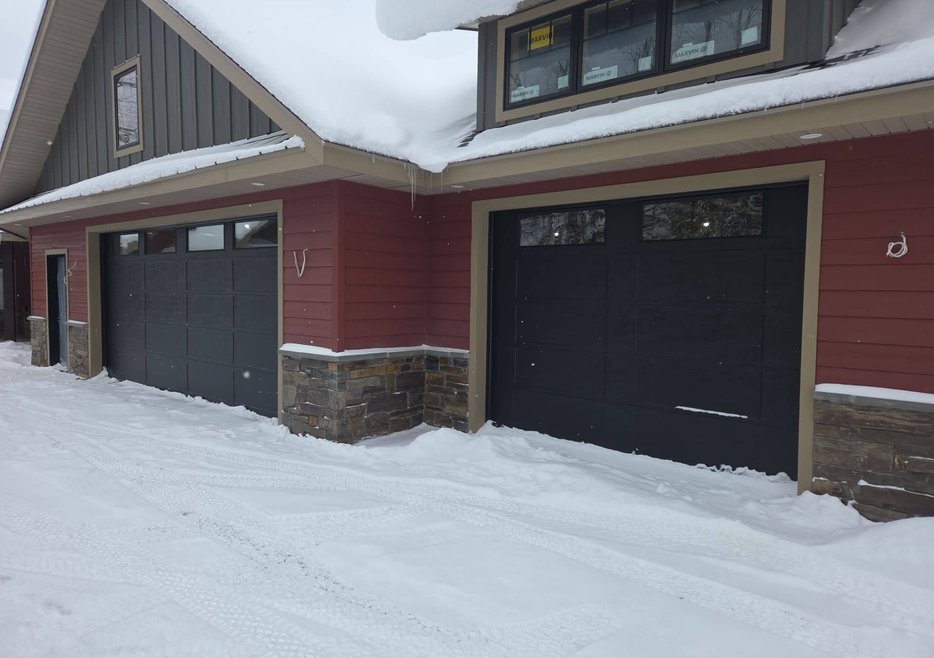 Brick and metal roofing, Wisconsin construction